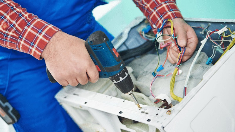 Büyükçekmece Finlux Finlux çamaşır makinesi kart tamiri – Su almama arızası orijinal parça ile giderildi. - Teknik servis örneği